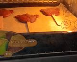 Foto langkah ke 3 dari resep Bear Cookie Popsicle.