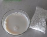 A picture of step 1 of Crema Catalana.