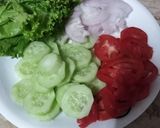 A picture of step 1 of Vegetables salad.