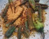 ભરવા ગ્રેવી ભીંડી (Bharva gravy bhindi recipe in gujarati) રેસીપી સ્ટેપ3ફોટો