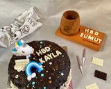 Foto langkah ke 6 dari resep Birthday Cake with Unicorn Decoration.