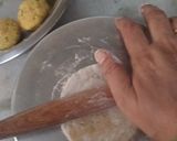 A picture of step 5 of Jowar Millet Vegetable Paratha.