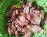 Hình bước làm 1 của món Lòng gà nướng muối ớt NCKD
