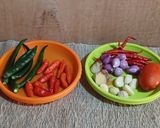 Foto langkah ke 1 dari resep 815. Ayam Woku Kemangi Khas Manado.