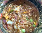 รูปขั้นตอนการทำที่ 4 ของ น้ำพริกถั่วเน่าย่างใส่มะอึก🌶️🧄