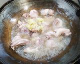 A picture of step 2 of Green karahi.
