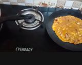 A picture of step 4 of Street style Egg burfi gravy.