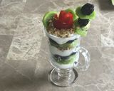Foto del paso 2 de la receta: Yogurt y fruta