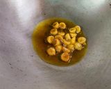 A picture of step 2 of White Pumpkin Curry or Chal Kumro Ghonto.