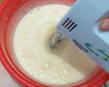 Foto langkah ke 2 dari resep Bolu kukus tiramisu.