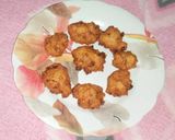 A picture of step 5 of Different Varieties Of Pulses Fritters I.e Onions And Potato Fritters.