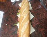 Foto del paso 6 de la receta: Super bocadillo de lomo adobado con verduras, queso y mayonesa