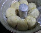 Foto do passo 5 de Pãozinho fácil recheado de calabresa e queijo