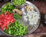 A picture of step 1 of पनीर पुलाव.