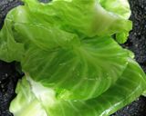 A picture of step 3 of Spicy Cabbage Rolls.