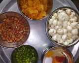 मखाना मका चिवडा रेसिपी स्टेप 1 फोटो 