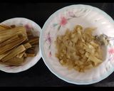 A picture of step 3 of Moringa drink.