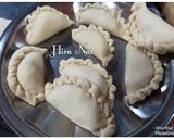 A picture of step 8 of Jau Gok Peanut Puff Dumpling.