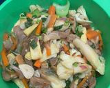 Foto langkah ke 6 dari resep 3. Tumis mix veggies.