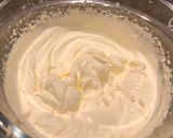 A picture of step 5 of Soy milk green tea ice cream.