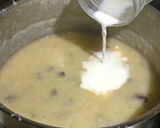 A picture of step 5 of 🍄Potato and Mushroom Cream Soup.