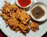 A picture of step 6 of Simple Onion Pakoda.