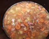 Une image de l'étape 5 de Lentilles vertes aux lardons et aux légumes.