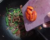 Foto langkah ke 5 dari resep Tumis Daging Sapi & Kacang Panjang.