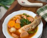 Foto langkah ke 4 dari resep Sup Merah ala Tiger Kitchen.