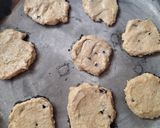Foto del paso 4 de la receta: 🍪Galletitas veganas de banana 🍌 coco rallado 🥥 y chips de chocolate 🍫