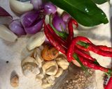 Foto langkah ke 3 dari resep Gulai daun singkong.