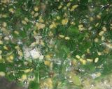 कादां पात डाळ घातलेली (kanda pat dal recipe in marathi) रेसिपी स्टेप 4 फोटो 
