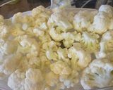 A picture of step 1 of Cauliflower "Mashed Potatoes".