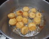 A picture of step 2 of Dahi Vada.