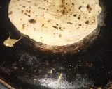 #GA4#Week17 #Chees........Cheese Chappati omlete sandwich रेसिपी चरण 4 फोटो