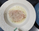 Foto del paso 2 de la receta: Pechuga de pavo empanado con queso