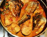 A picture of step 3 of Boyal macher jhol.