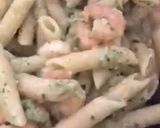 Foto del paso 10 de la receta: Unos macarrones, con langostinos y salsita de albahaca 🌿