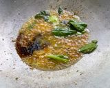 Gambar langkah 2 resipi Siput Retak Seribu Tumis Serai.