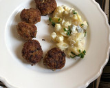 Uborkás krumplisaláta recept fázis 2 fotója