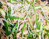 Hình bước làm 2 của món Phở Xào Thịt Bò