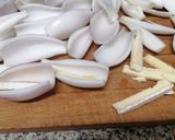 Foto del passaggio 2 della ricetta Bocconcini di Cipollotti e Brie