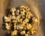 A picture of step 6 of Cauliflower curry - vegan.