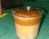 Foto langkah ke 2 dari resep Dalgona Coffe.