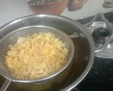 A picture of step 3 of Poha Namkeen.