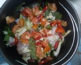 Foto langkah ke 2 dari resep Garang Asem Ayam Simpel Enak dan Empuk.