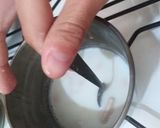 Foto del paso 1 de la receta: Medialunas sin manteca