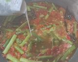 Foto langkah ke 3 dari resep Ikan Kembung Kuah Santan.