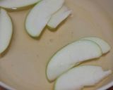 Foto del paso 2 de la receta: Ensalada de espinacas con manzana y algo más