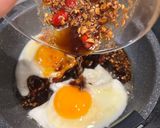 Foto langkah ke 4 dari resep Nasi Telur Ceplok ala Pontianak.